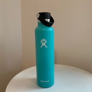 Teal Blue Hydroflask Water Bottle 24 oz